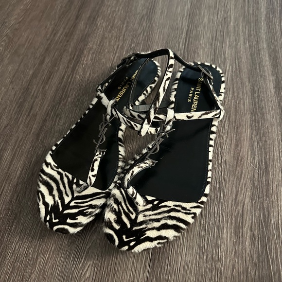 YSL ZEBRA PRINT PONY HAIR SANDALS - Picture 2 of 7